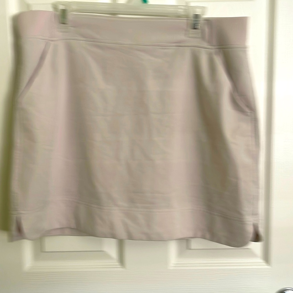 32 Degrees Stretch Skort – Light Brown Size Large| Lightweight & Active-Ready
